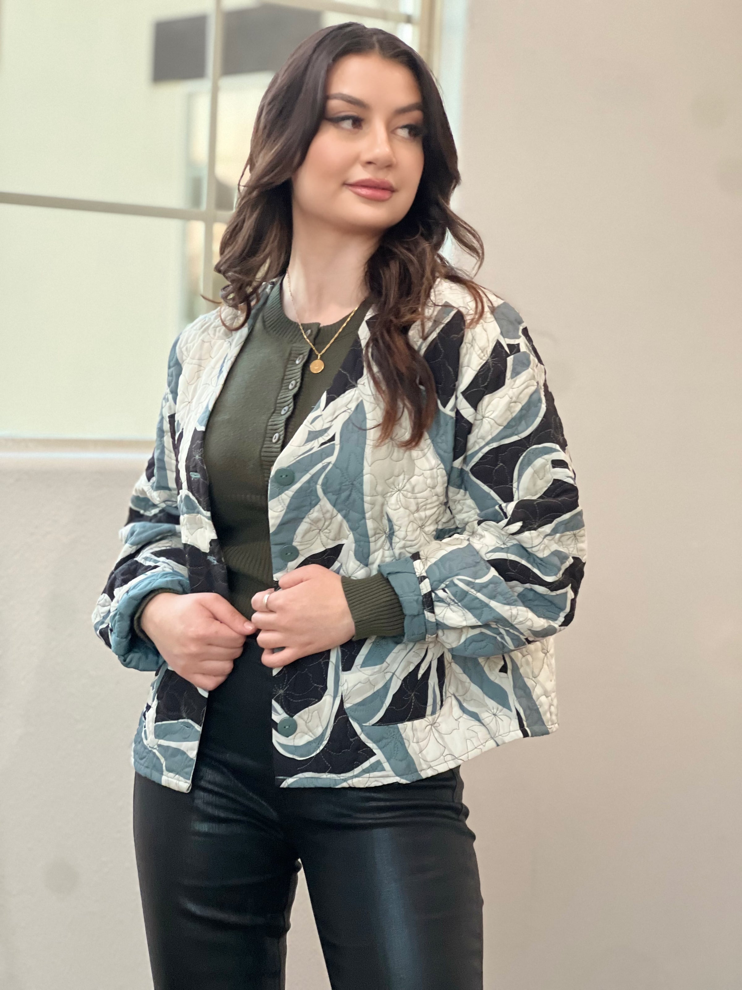 JANE QUILTED SCHACKET