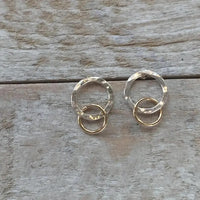 THE DAISEY EARRINGS