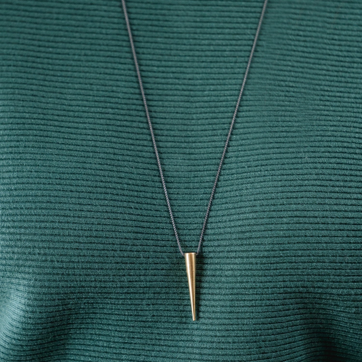 LONG SPIKE NECKLACE
