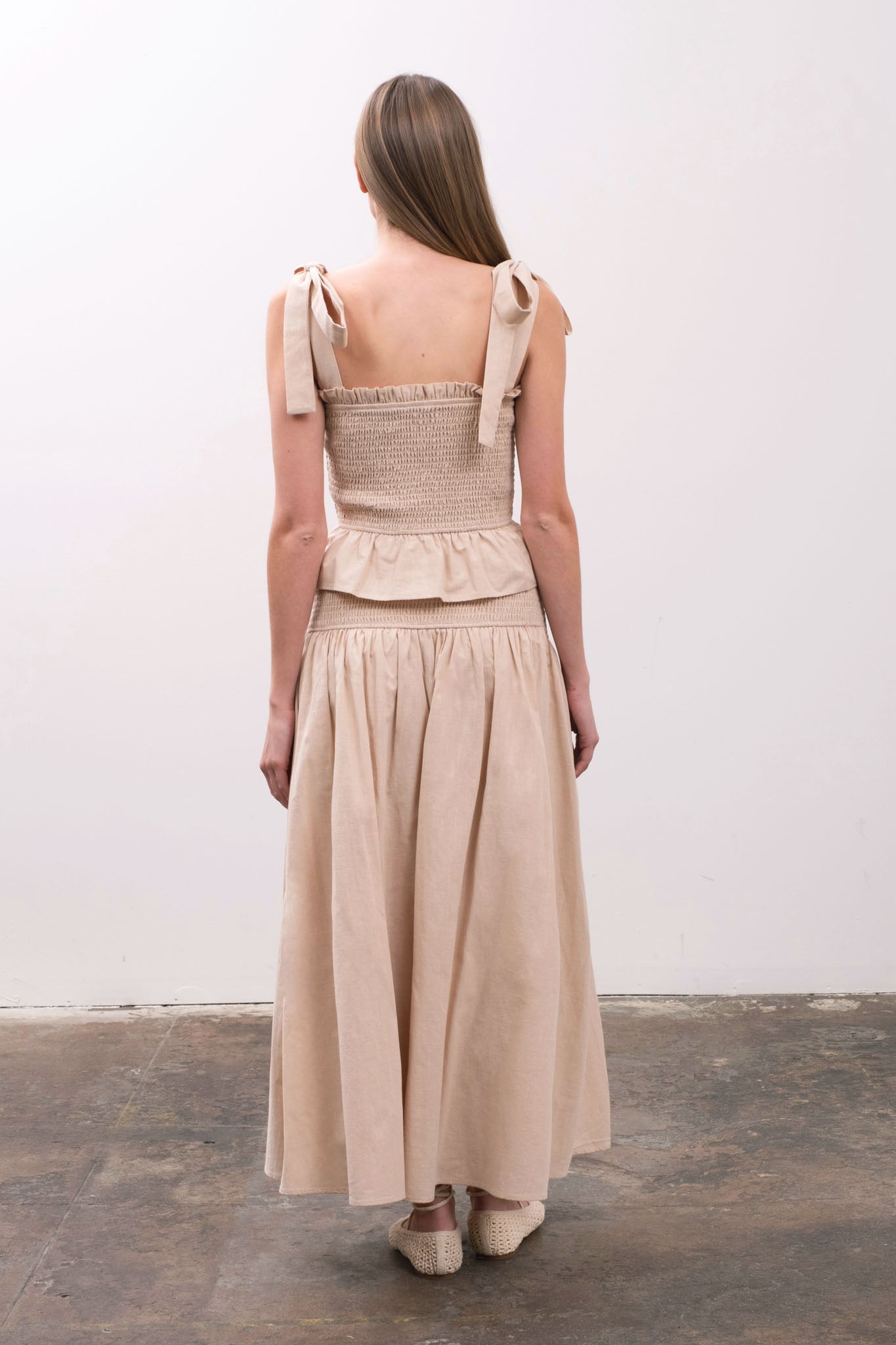 NATURAL TIE TIERED TOP