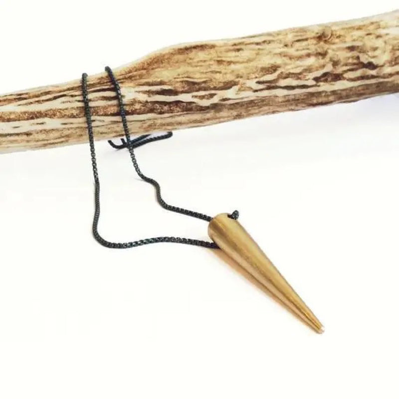 LONG SPIKE NECKLACE